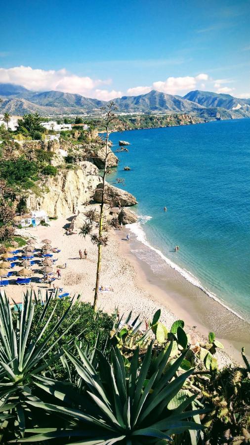 Villa Perla Blanca Sayalonga Екстер'єр фото
