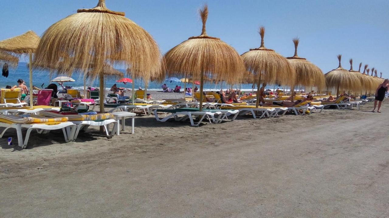 Villa Perla Blanca Sayalonga Екстер'єр фото