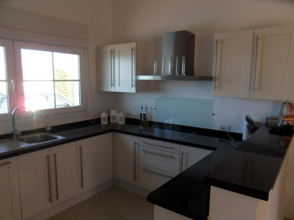 Villa Perla Blanca Sayalonga Екстер'єр фото